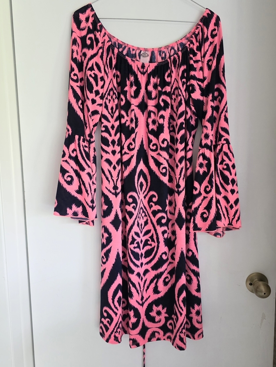 Pink Coconut Boutique Dresses & Skirts - Long-Sleeve Bell Sleeve Dress in Neon Pink and Navy Xxl